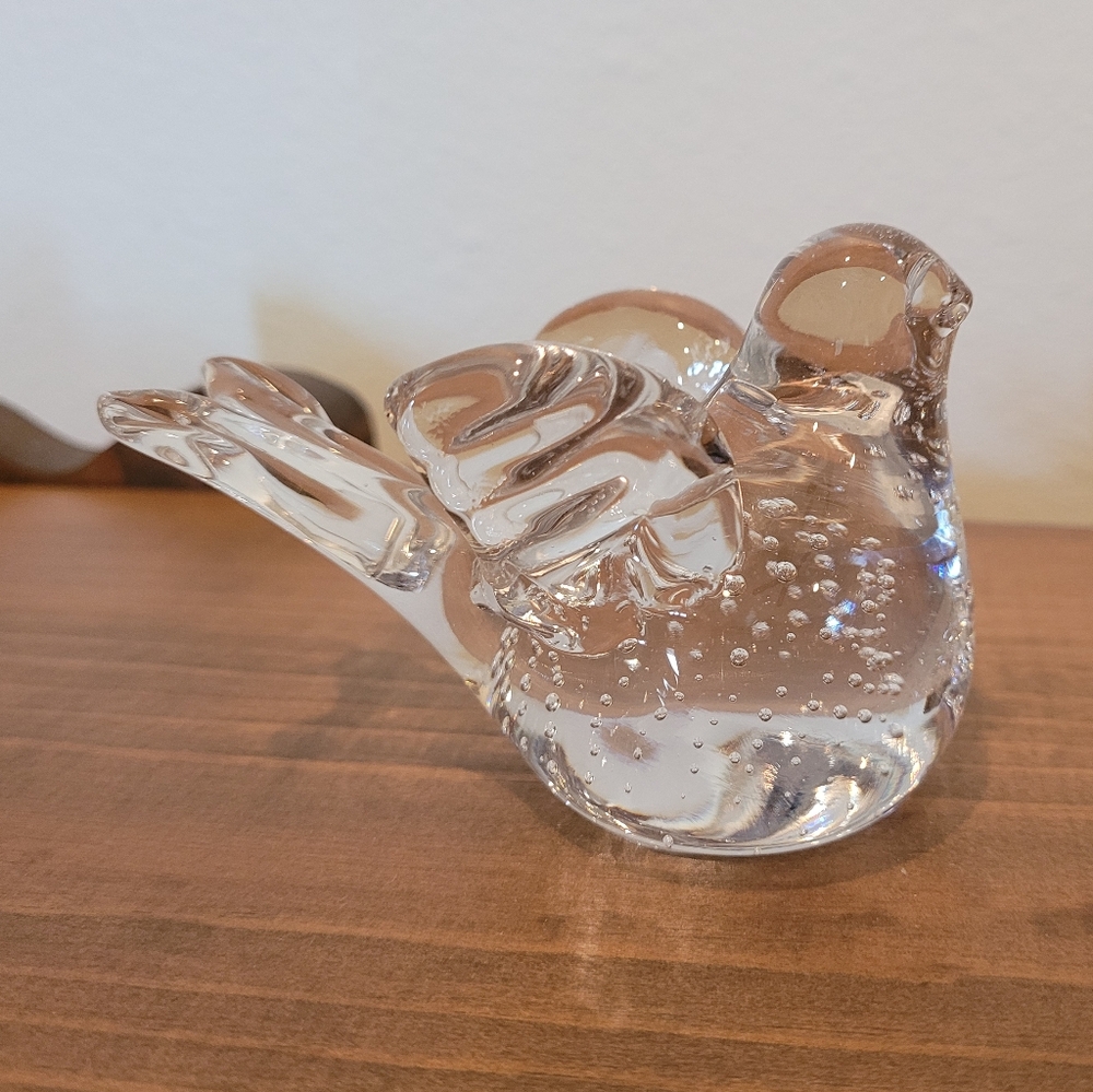 Art Glass Bird Hand Blown Clear Bullicante Bubbles Paperweight by Enesco.
